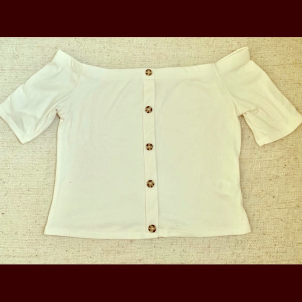 NWT off the shoulder crop top